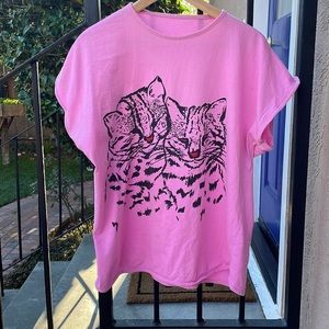 Vintage tee. Bobcat print.